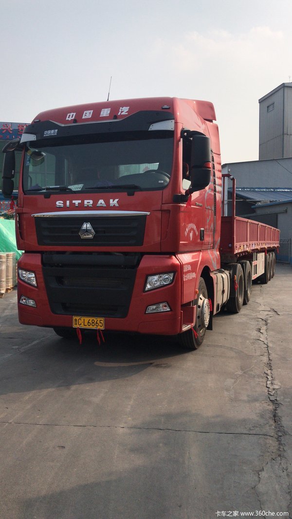 中国重汽 汕德卡SITRAK C7H重卡 400马力 4X2牵引车(轴距:3900)(ZZ4186V361HE1B)口碑