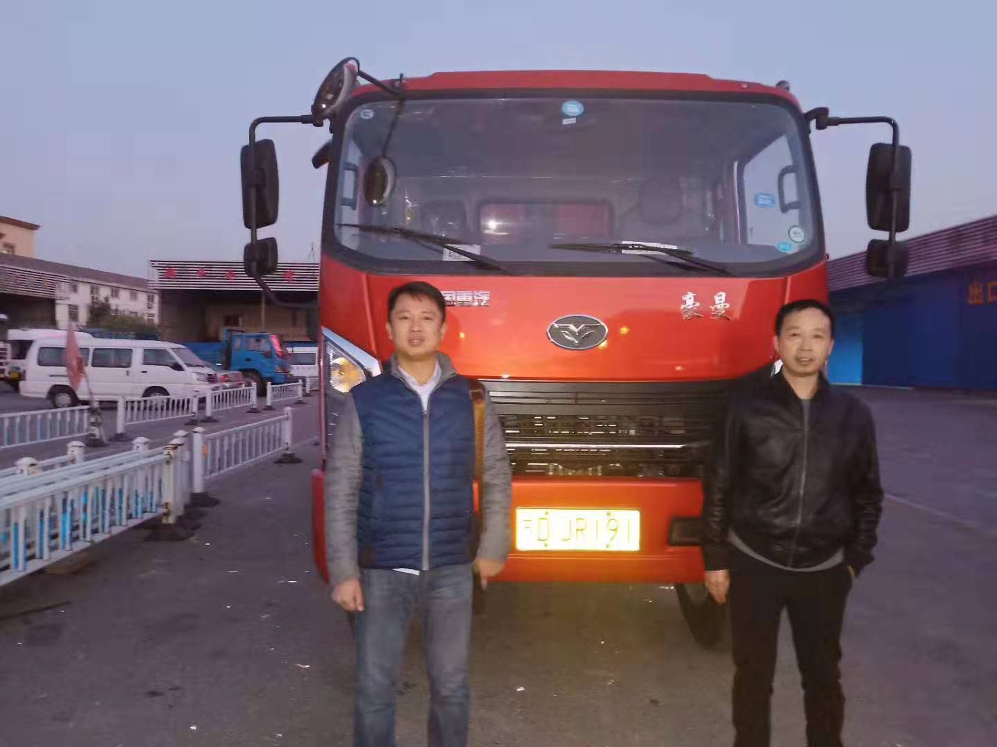 中国重汽 豪曼H3 170马力 4X2 4米自卸车(ZZ3048G17EB1)口碑