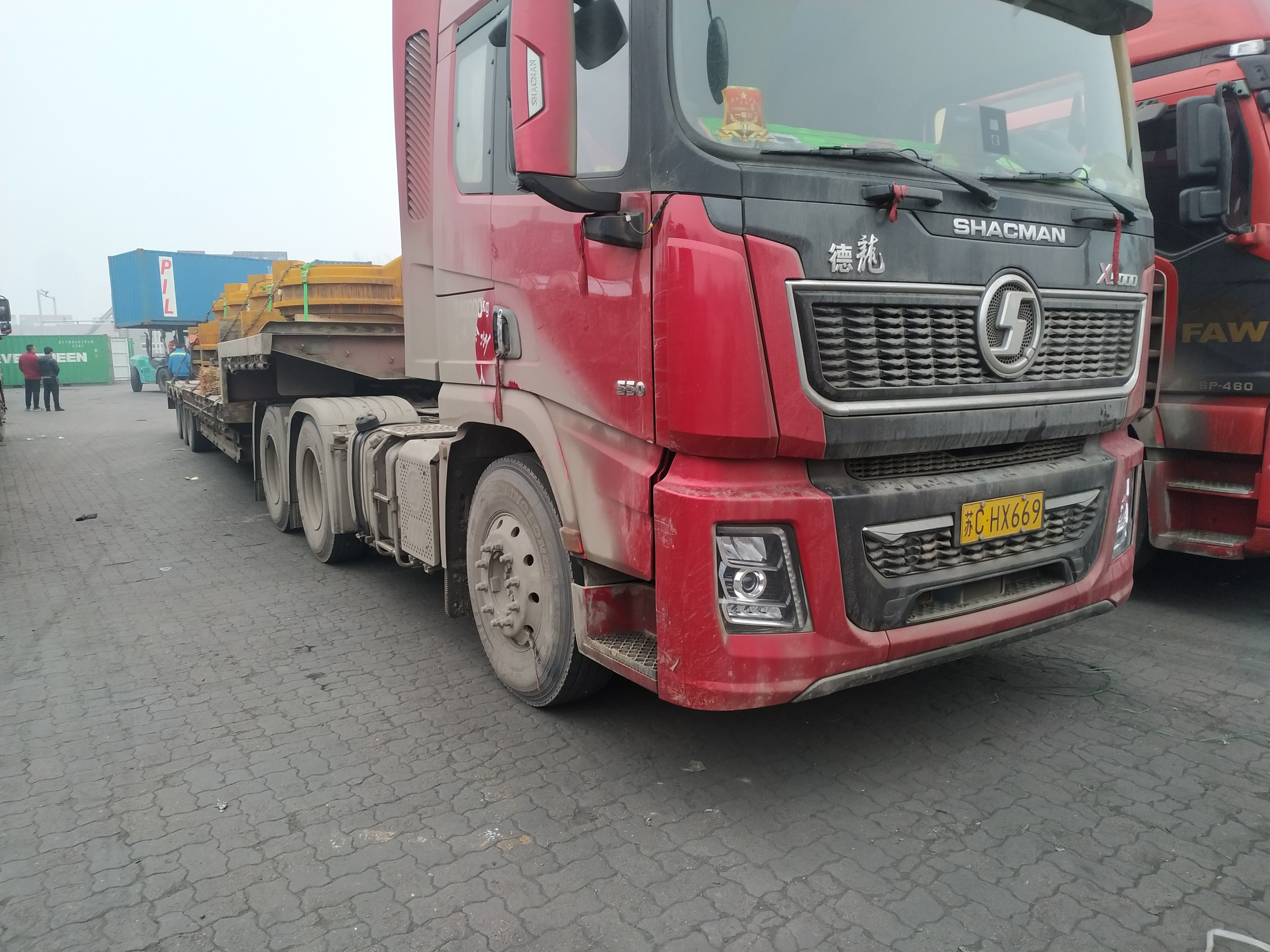 陕汽德龙x5000牵引车