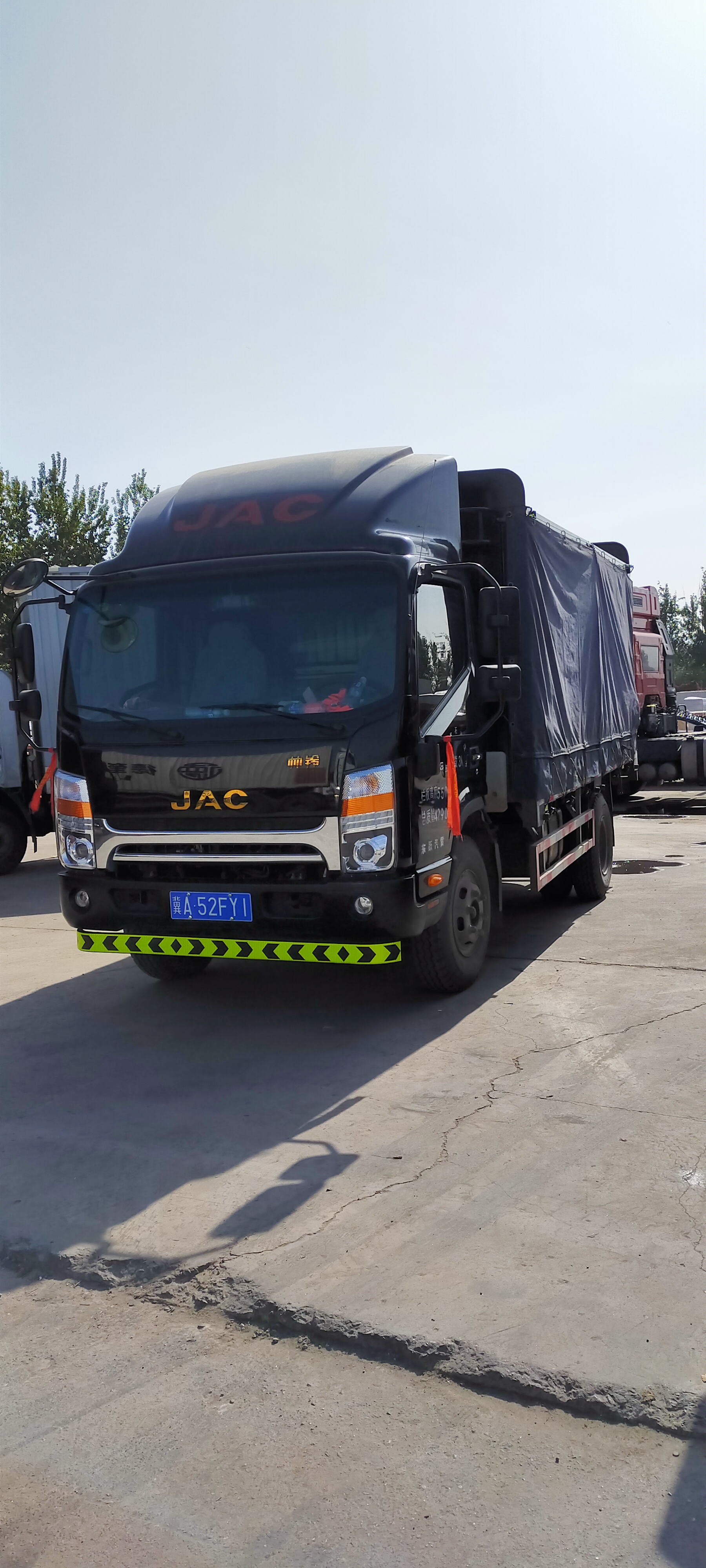 江淮帅铃q6154马力418米单排仓栅式轻卡hfc5043ccyp71k3c2v