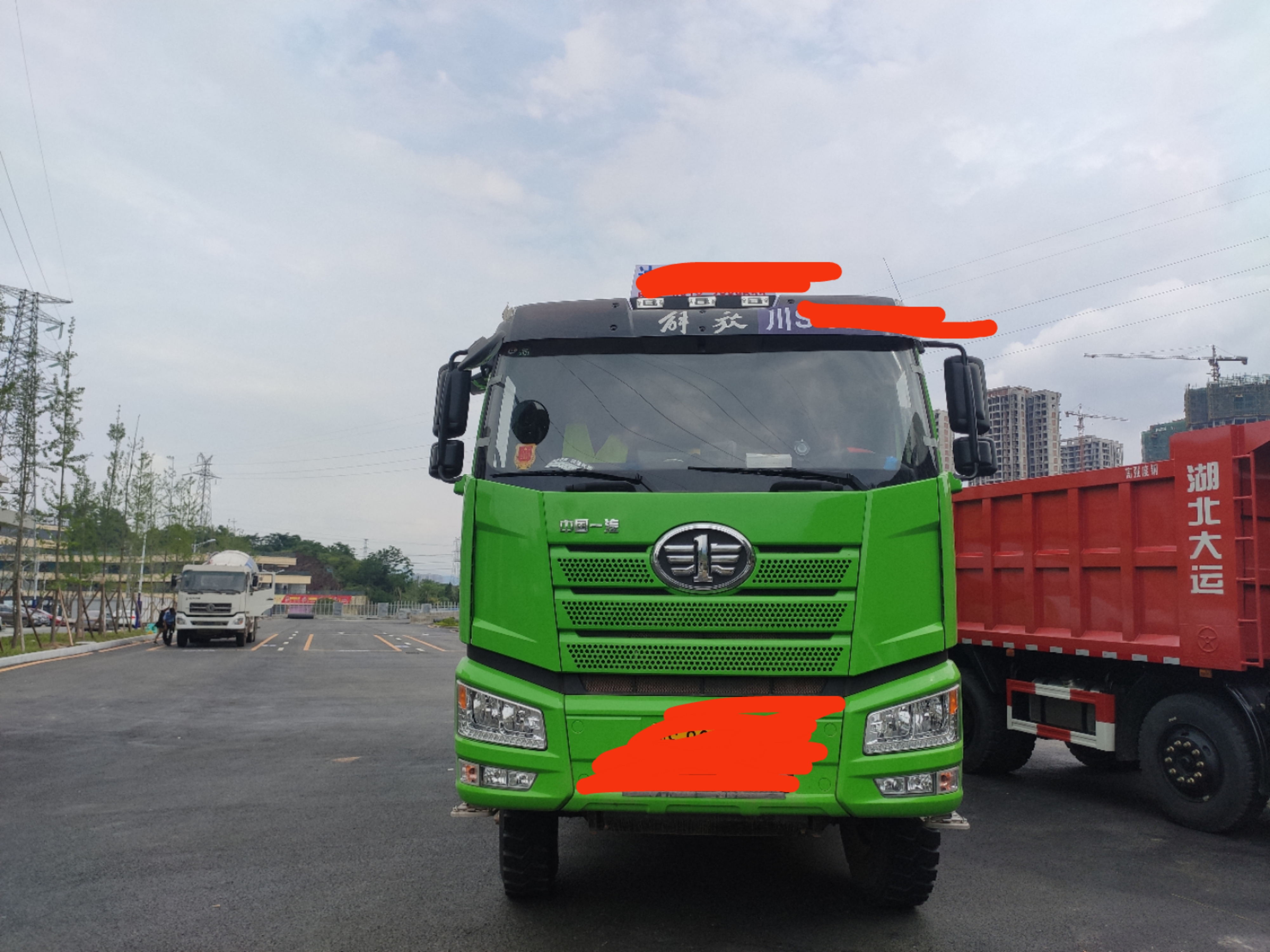 一汽解放 j6p重卡 460马力 8x4 7.8米自卸车(ca3310p66k24l5t4ae5)