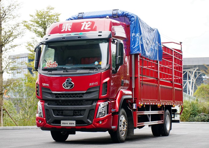 東風柳汽 乘龍h5 270馬力 4x2 6.8米倉柵式載貨車