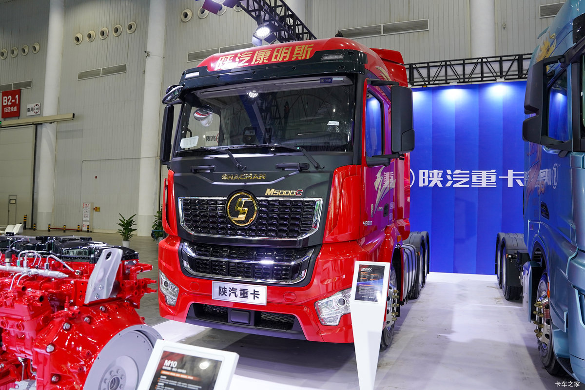 陕汽德龙M5000C 480马力 6X4 牵引车