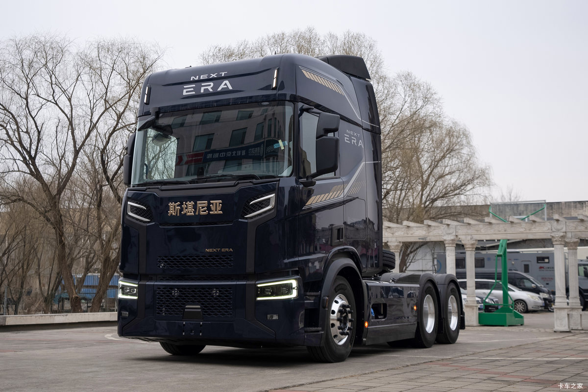 斯堪尼亚NEXT ERA系列 500马力 6X4 牵引车