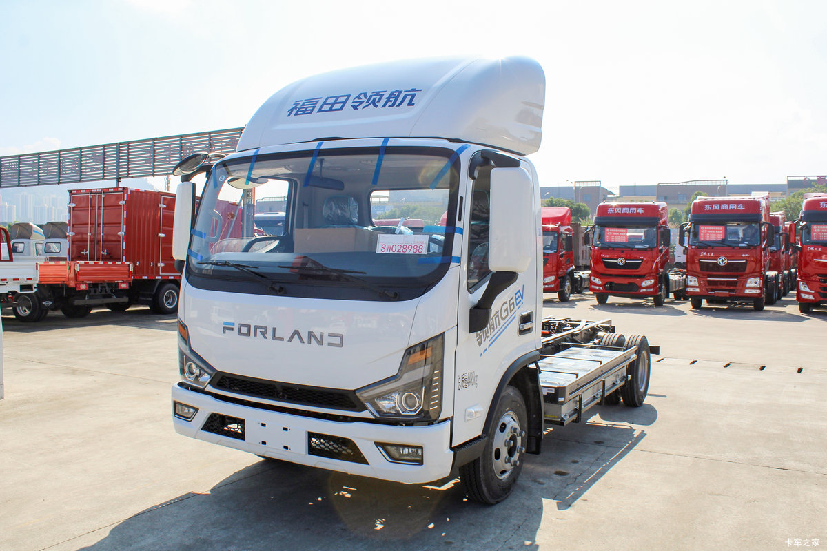 时代领航G6 4.17米纯电动仓栅式轻卡 141.32kWh